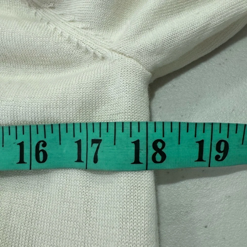 Suitsupply‎ Men Merino Wool Sweater Size Medium *FLAWS